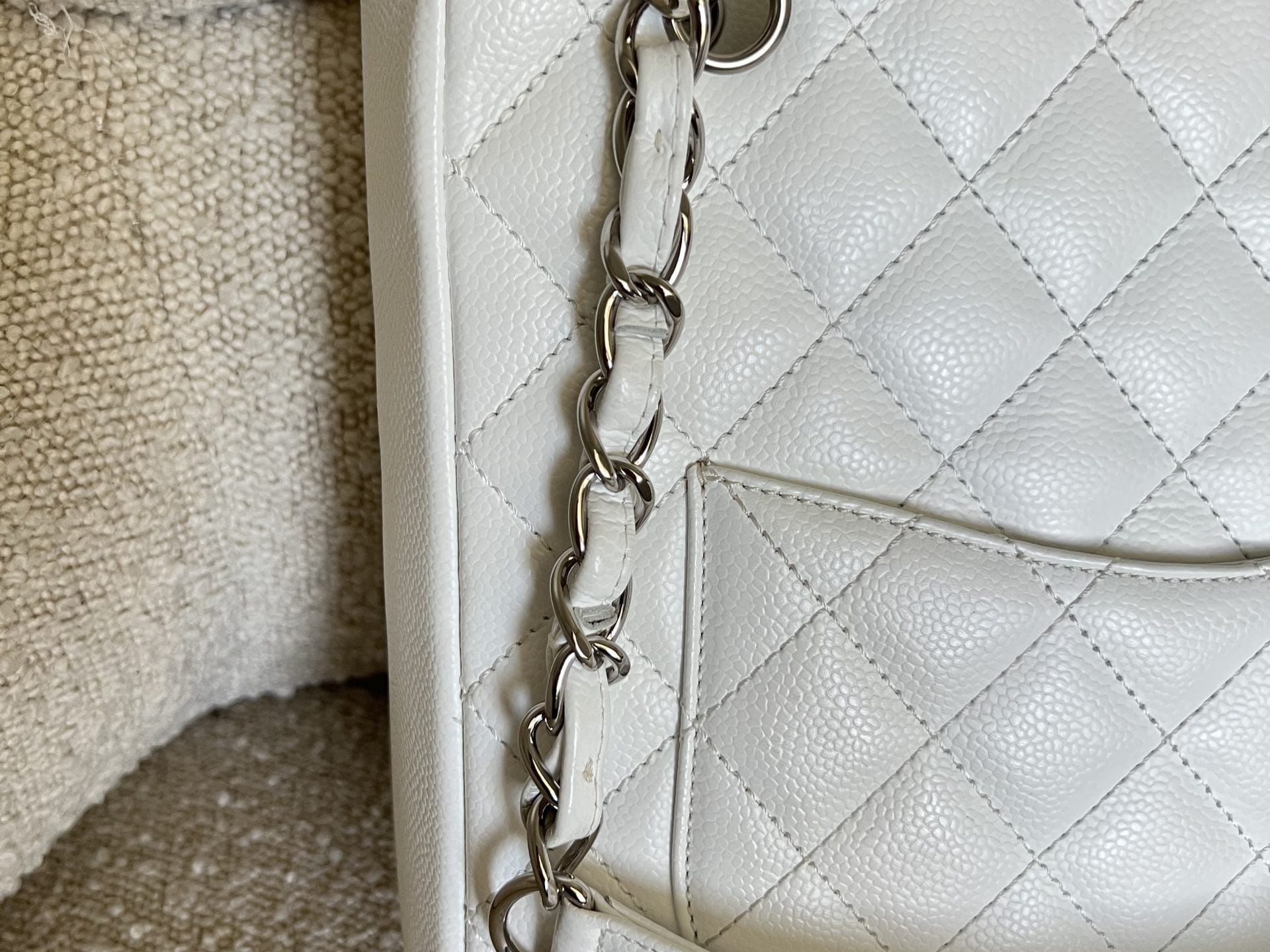 CHANEL Tote White Caviar Quilted Petite Shopping Tote -Knockoff
