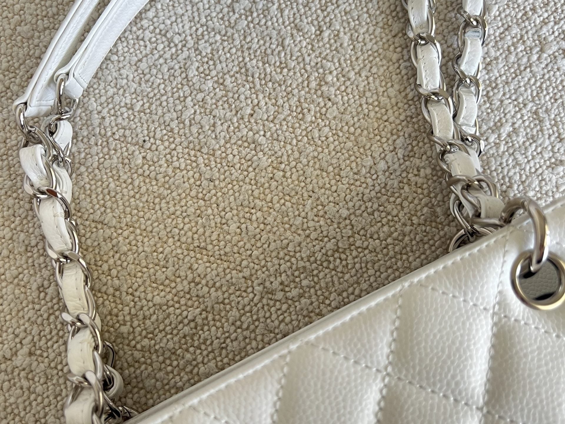 CHANEL Tote White Caviar Quilted Petite Shopping Tote -Knockoff
