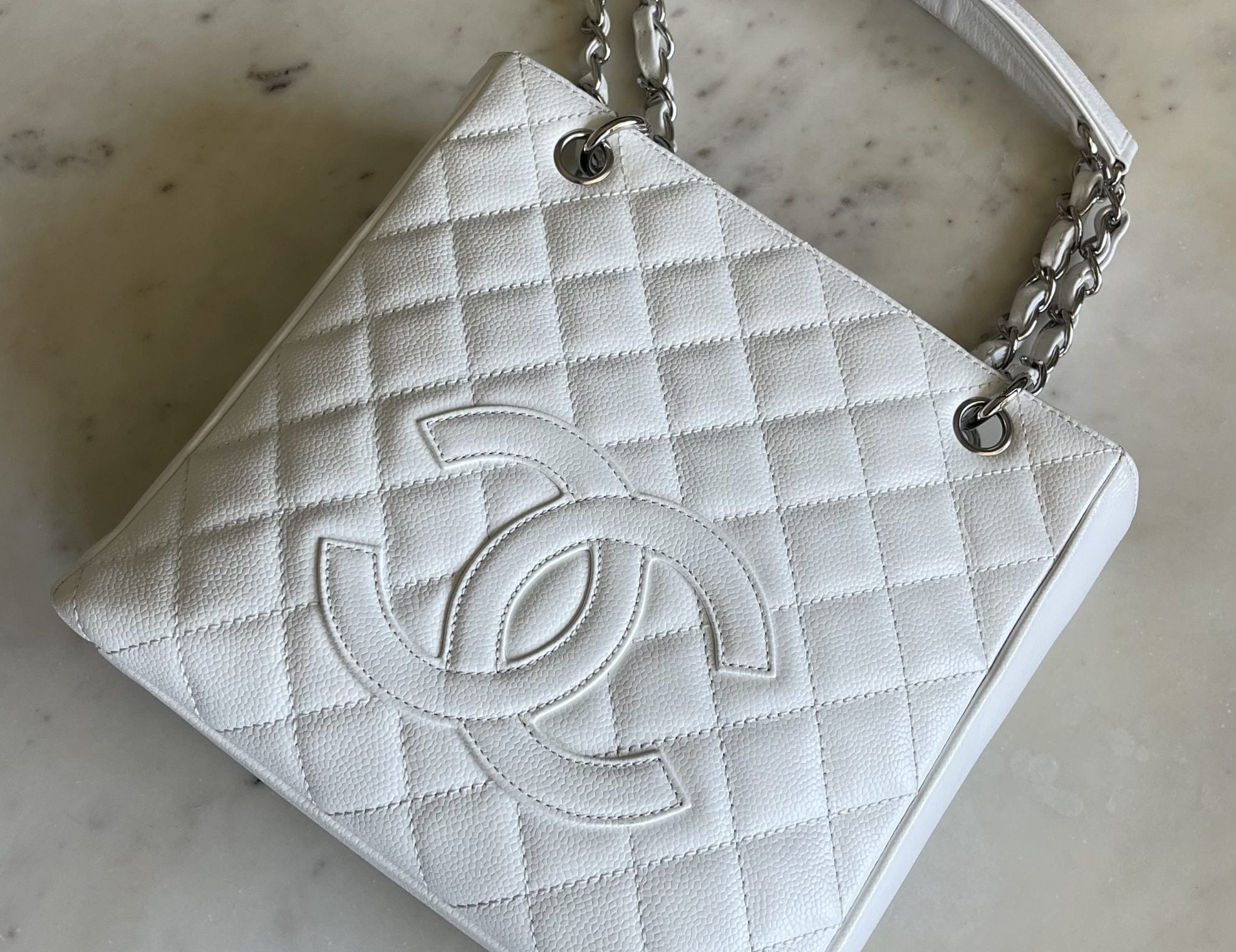 CHANEL Tote White Caviar Quilted Petite Shopping Tote -Knockoff
