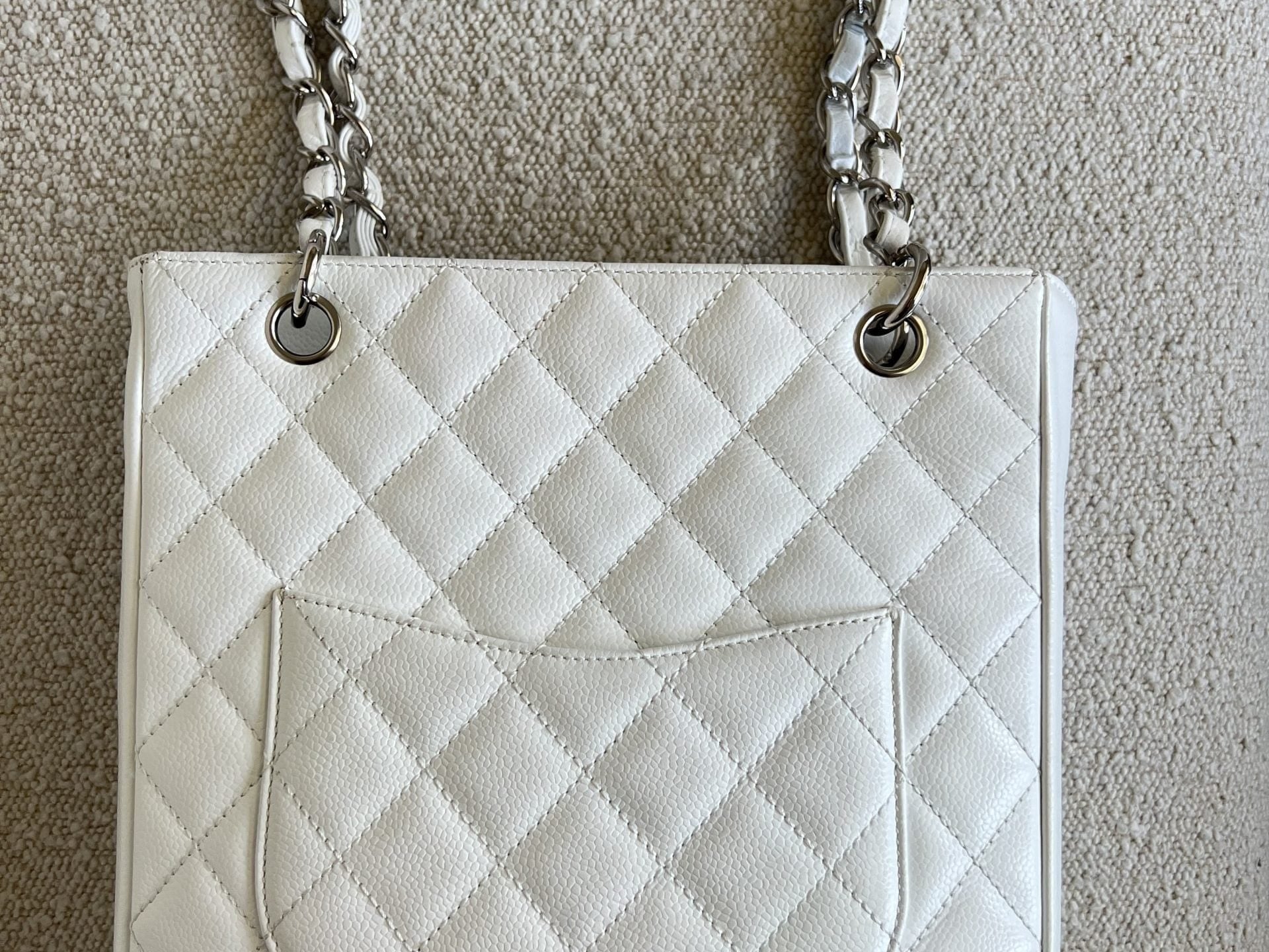 CHANEL Tote White Caviar Quilted Petite Shopping Tote -Knockoff
