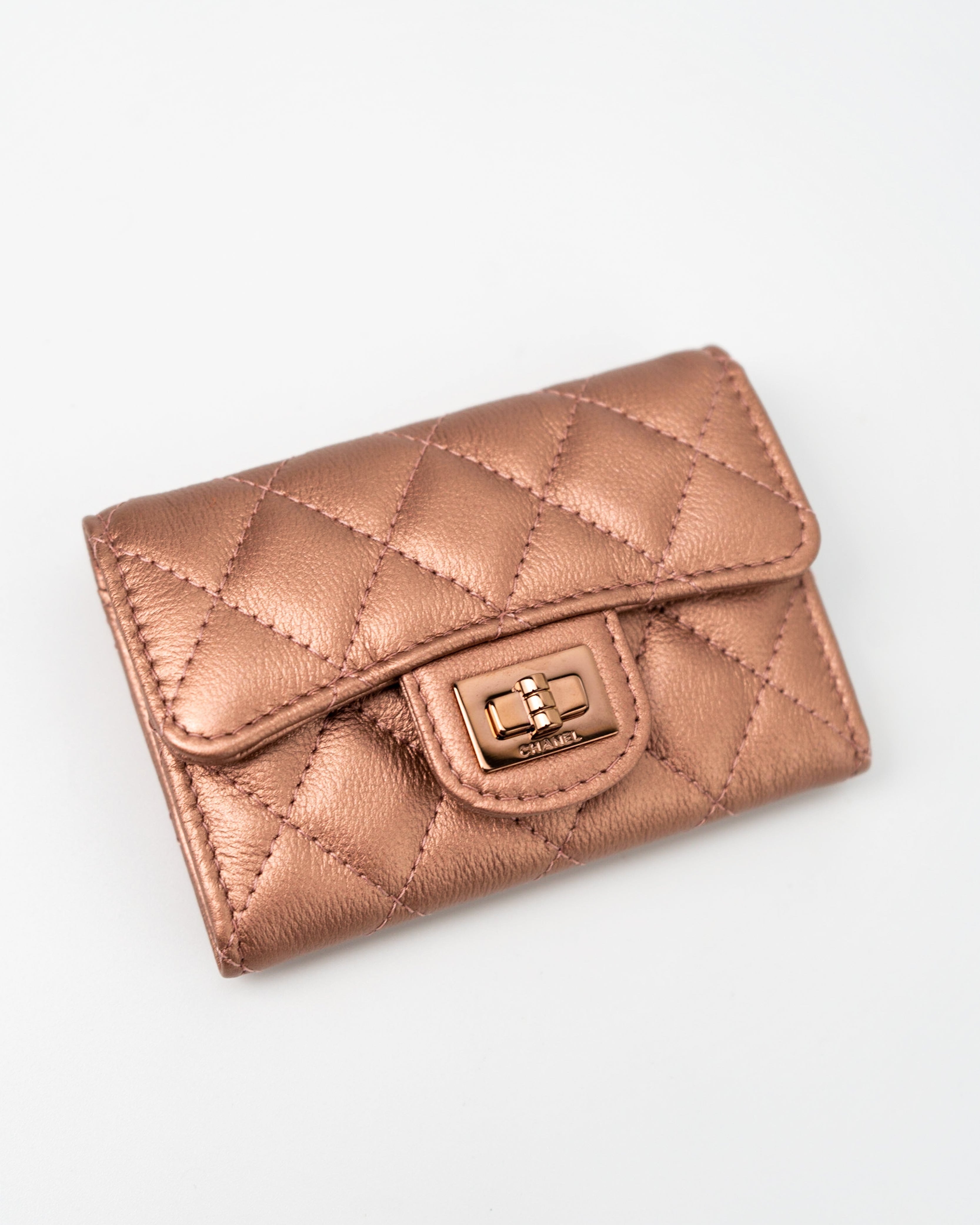 CHANEL Wallet 21A Copper (Rose Gold) 2.55 Flap Card Holder -Knockoff
