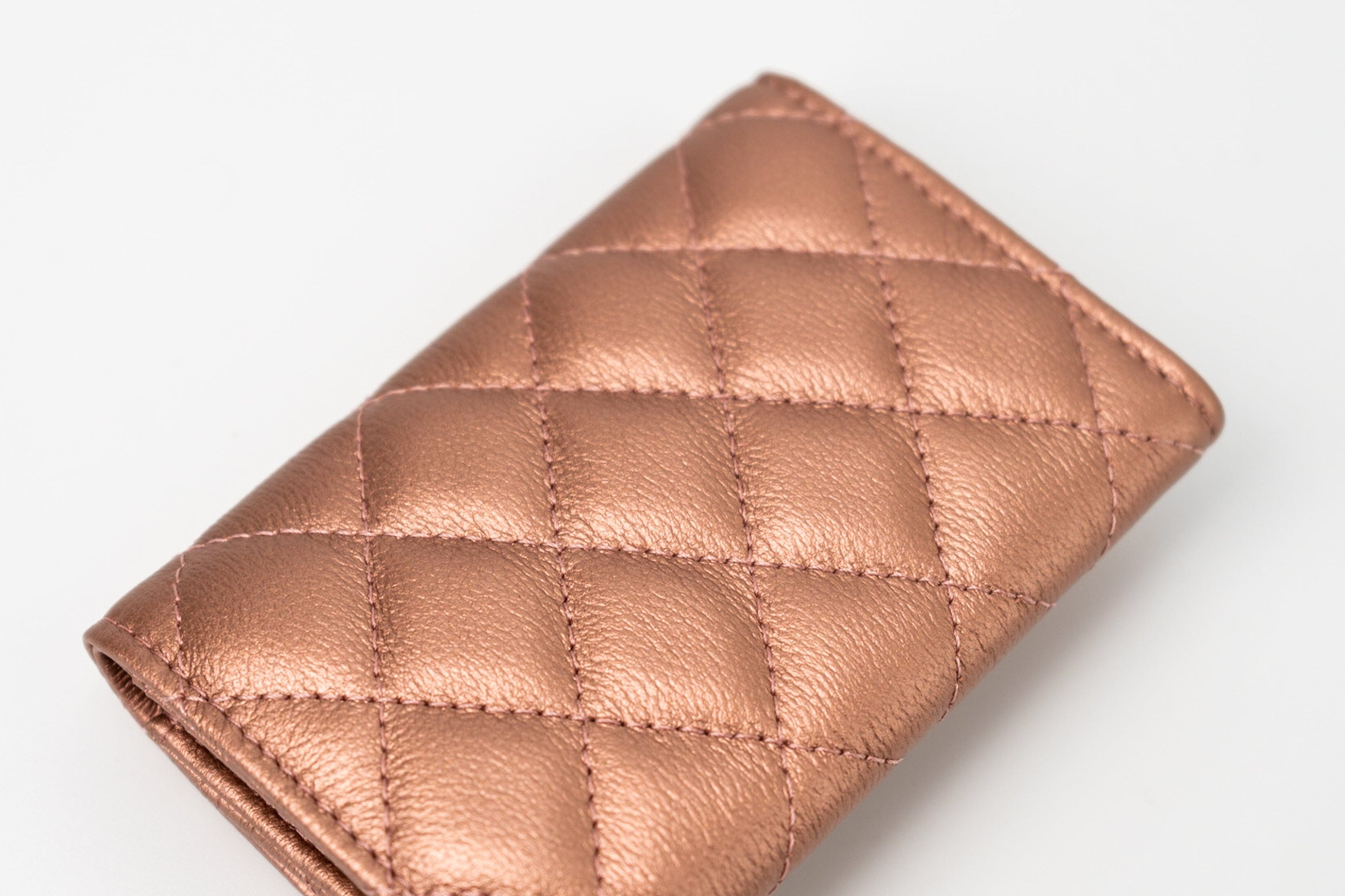 CHANEL Wallet 21A Copper (Rose Gold) 2.55 Flap Card Holder -Knockoff
