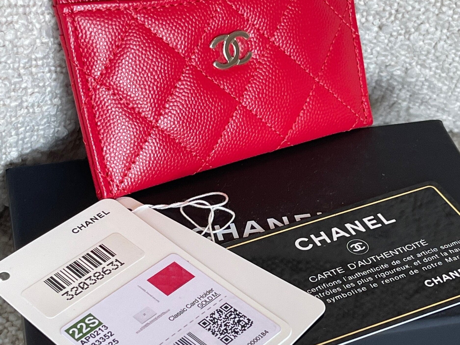 CHANEL Wallet 22S Red Caviar Quilted Card Holder LGHW -Knockoff
