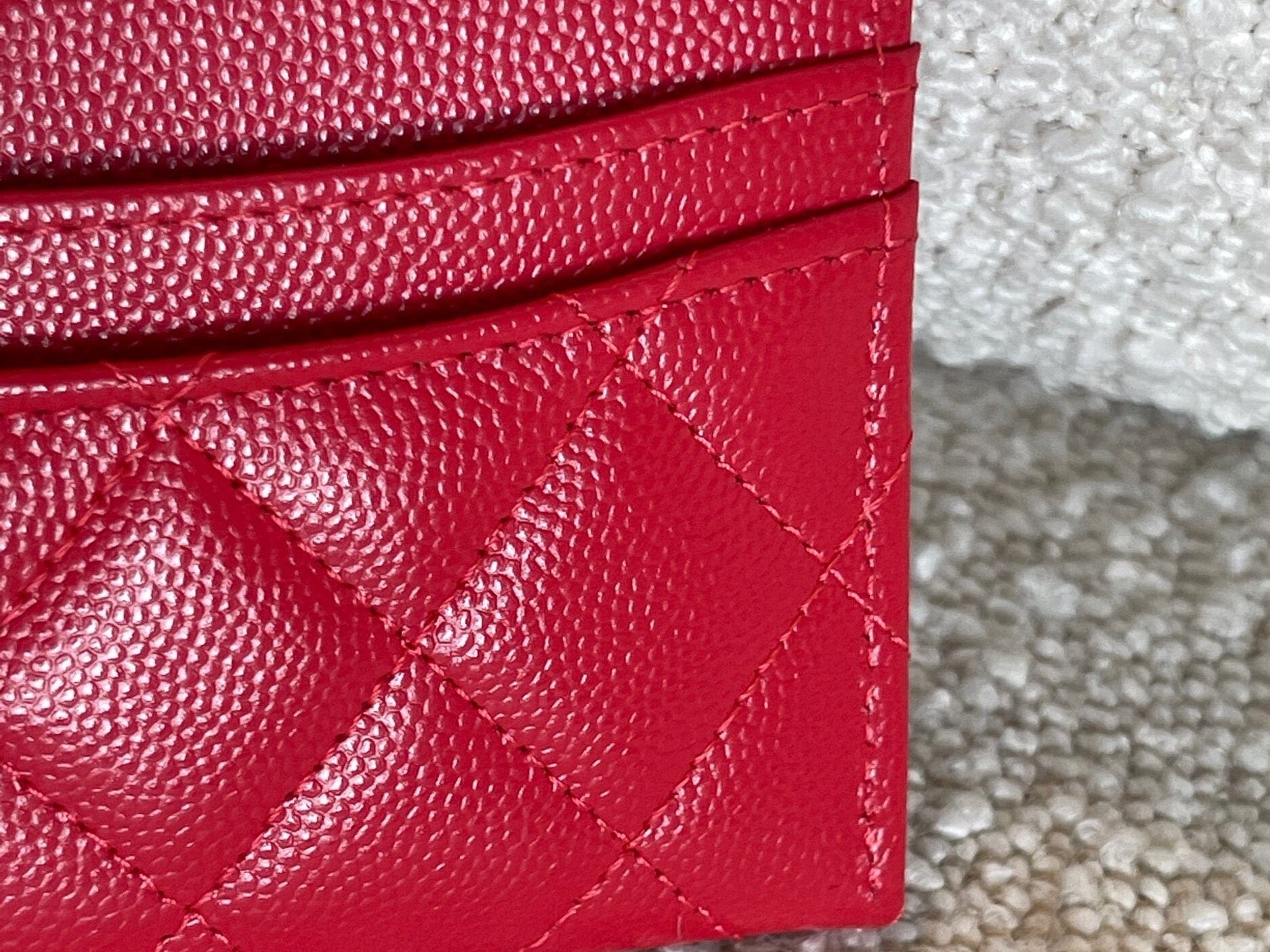 CHANEL Wallet 22S Red Caviar Quilted Card Holder LGHW -Knockoff
