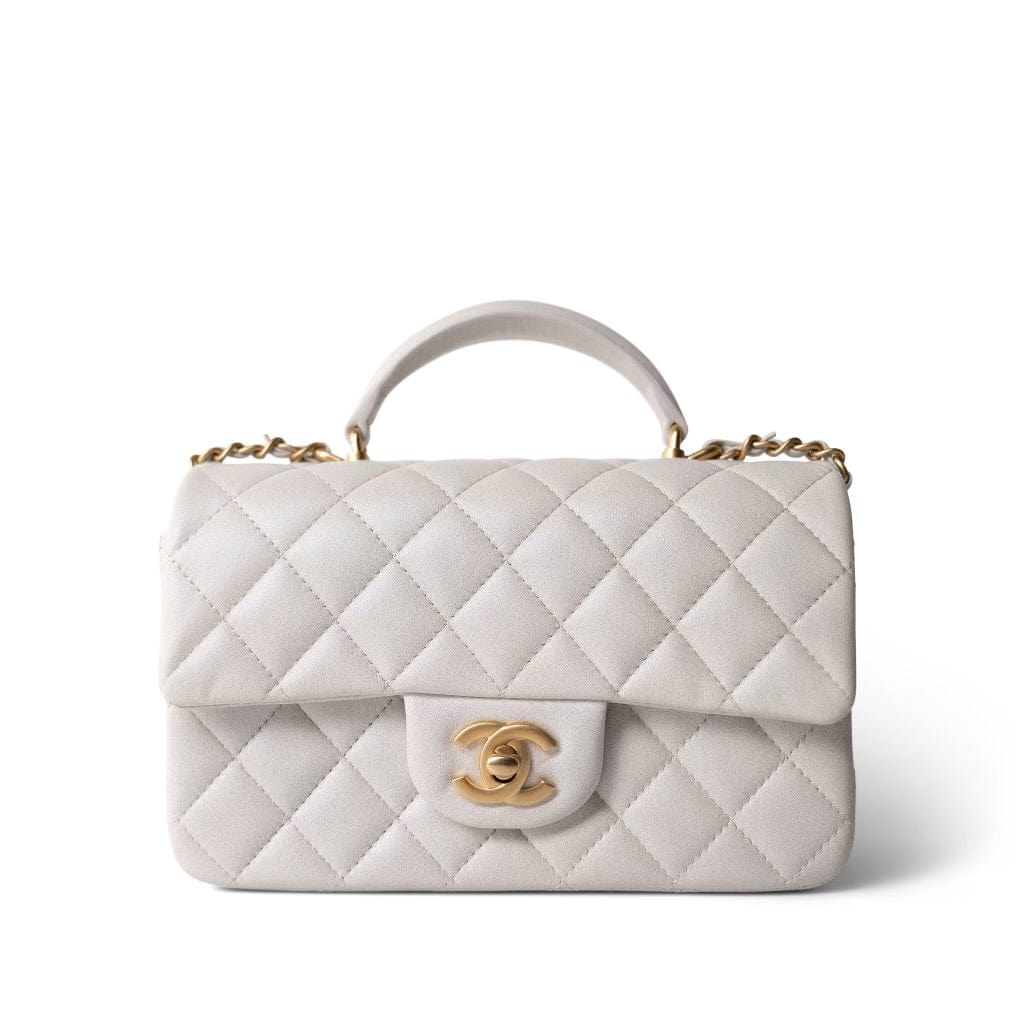 CHANEL White Mini Top Handle Pearly White Iridescent Lambskin Quilted Aged Gold Hardware -Knockoff
