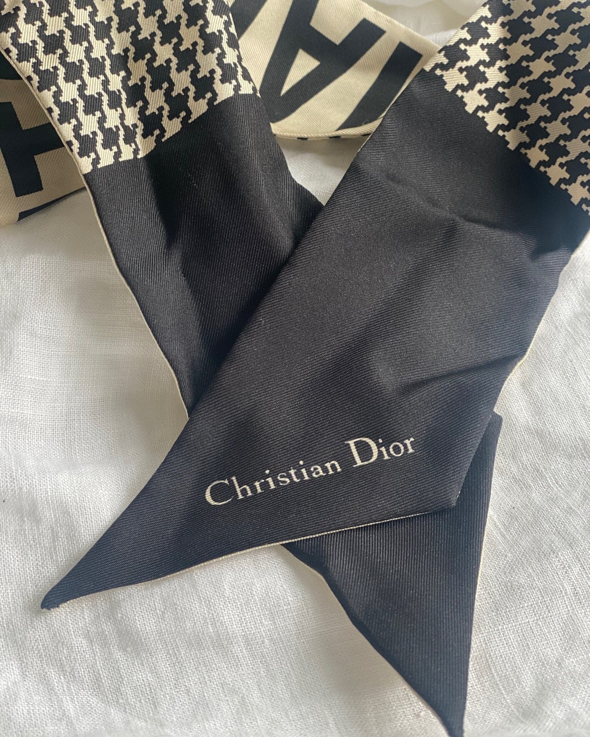 Christian Dior Scarf Dior 30 Montaigne Mitzah Scarf - Black and White -Knockoff
