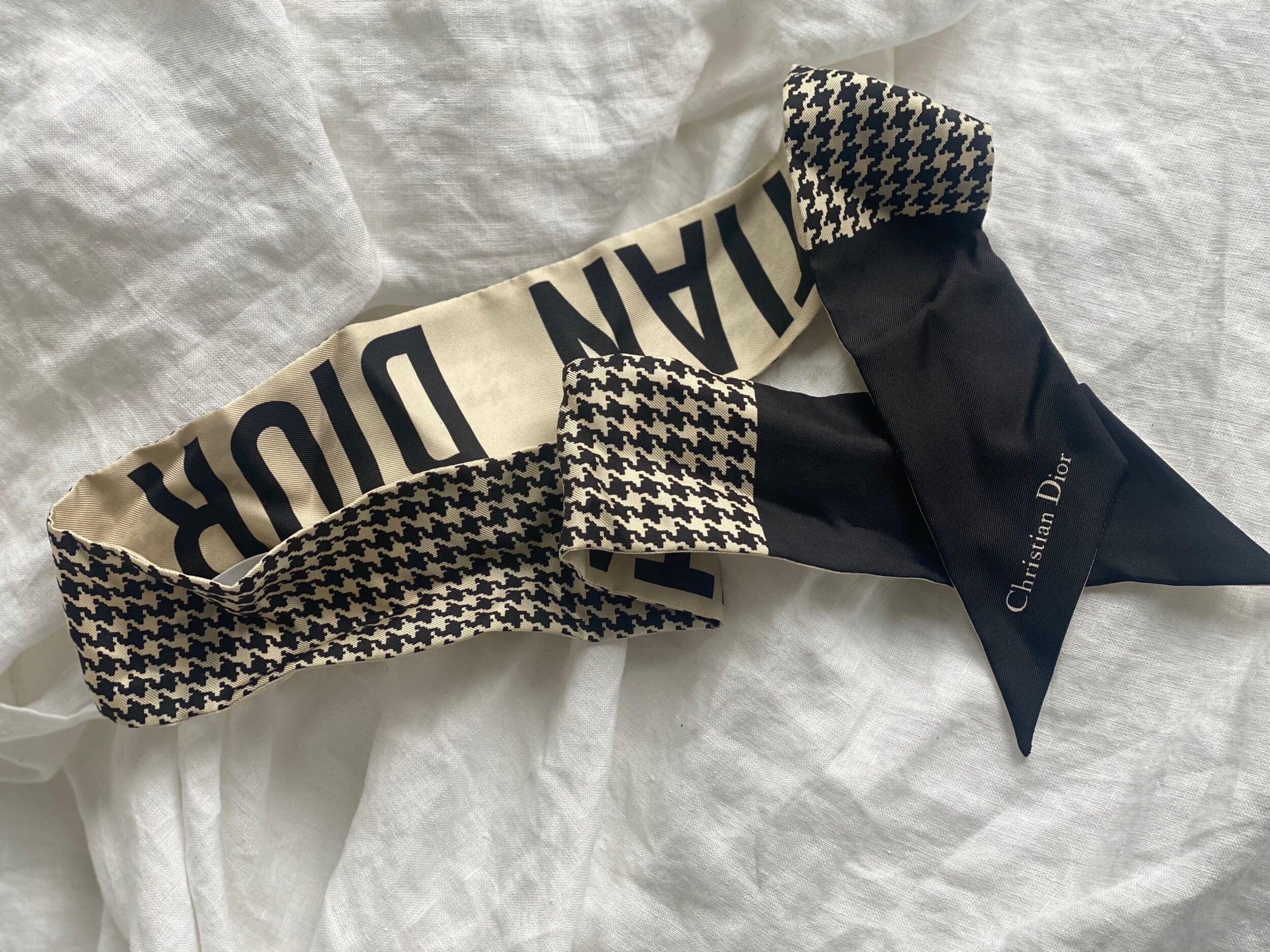 Christian Dior Scarf Dior 30 Montaigne Mitzah Scarf - Black and White -Knockoff
