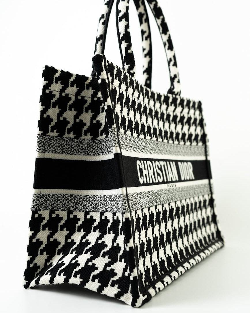 Christian Dior Tote White Dior White/Black Canvas Medium Houndstooth Book Tote Bag -Knockoff
