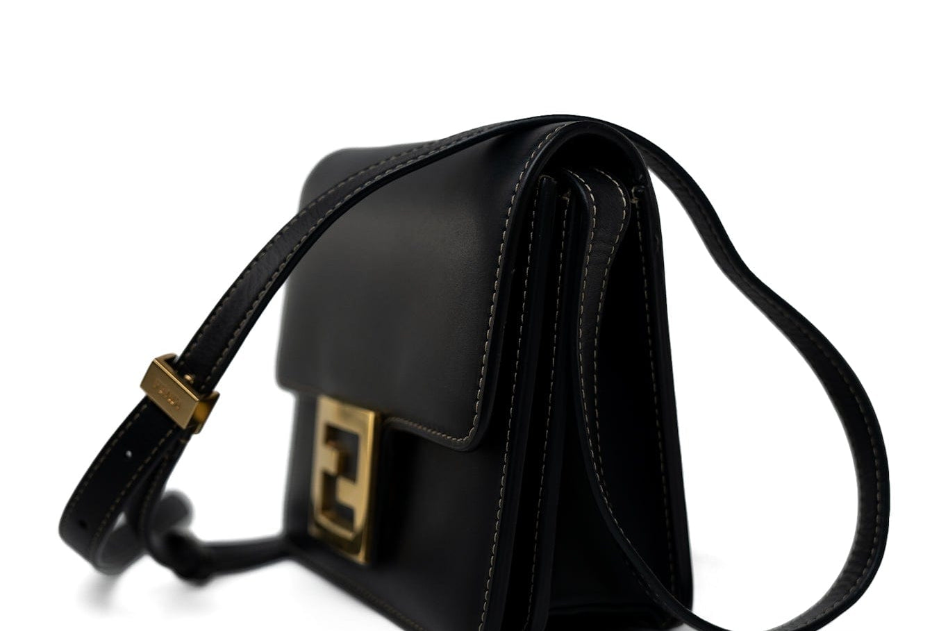 Fendi Handbag Fendi Fab Black Shoulder Bag Gold Hardware -Knockoff
