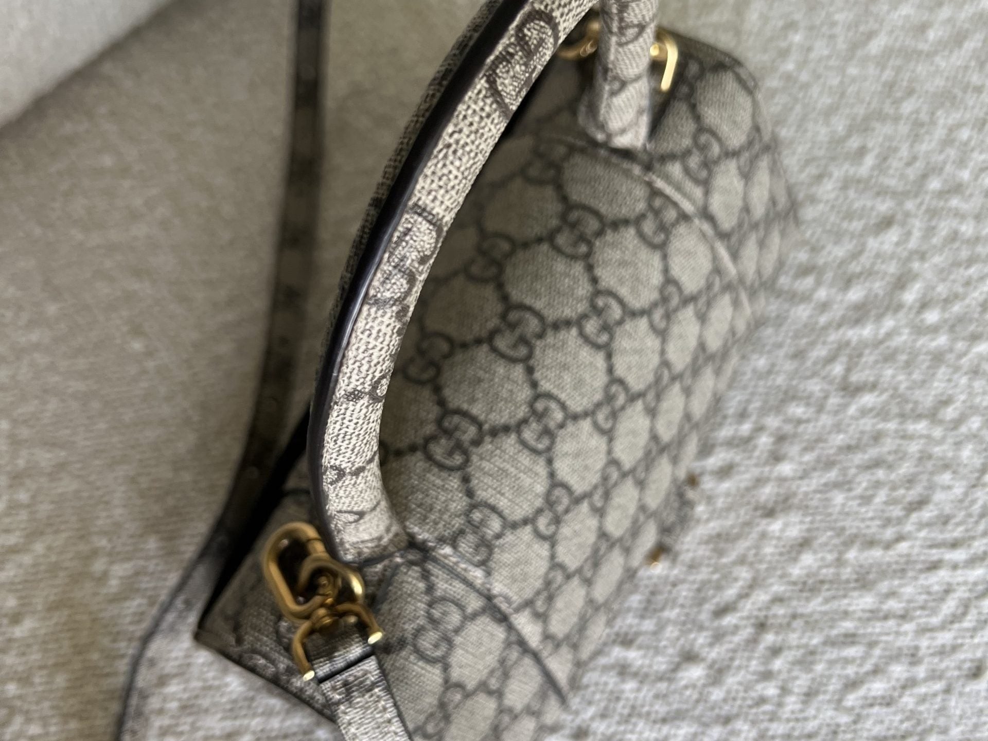 Gucci Handbag Gucci x Balenciaga The Hacker Project Small Hourglass Top Handle Bag Beige /Ebony -Knockoff
