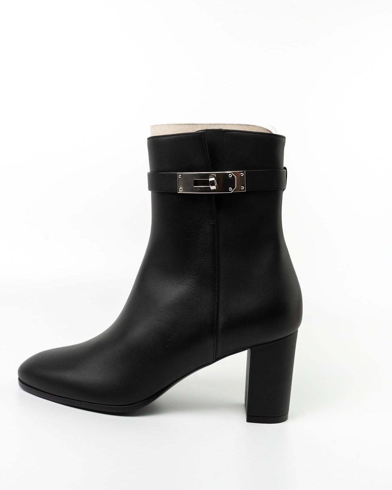 Hermes Boots Black Hermès Calfskin Saint Germain Ankle Boots 38 Black -Knockoff
