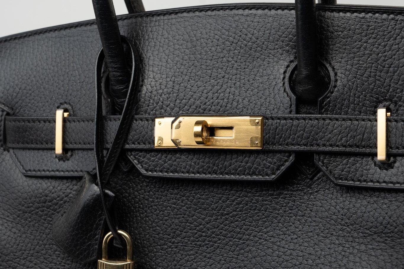 Hermes Handbag Birkin 30 Black/ Noir Vachette Ardennes Gold Plated Hardware G Square Stamp -Knockoff
