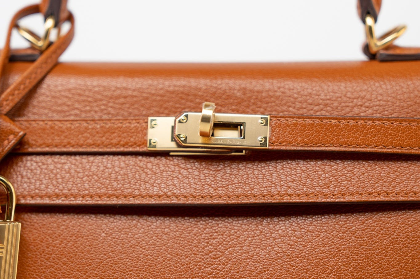 Hermes Handbag Brown Kelly 25 Pain d’Epice Chèvre Mysore Goatskin Gold Plated Hardware Y Stamp -Knockoff
