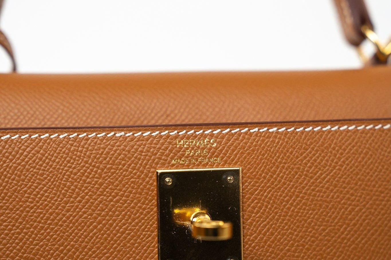 Hermes Handbag Hermes Kelly Sellier 28 Veau Epsom Leather Gold with Gold Plated Hardware 2022 Z -Knockoff
