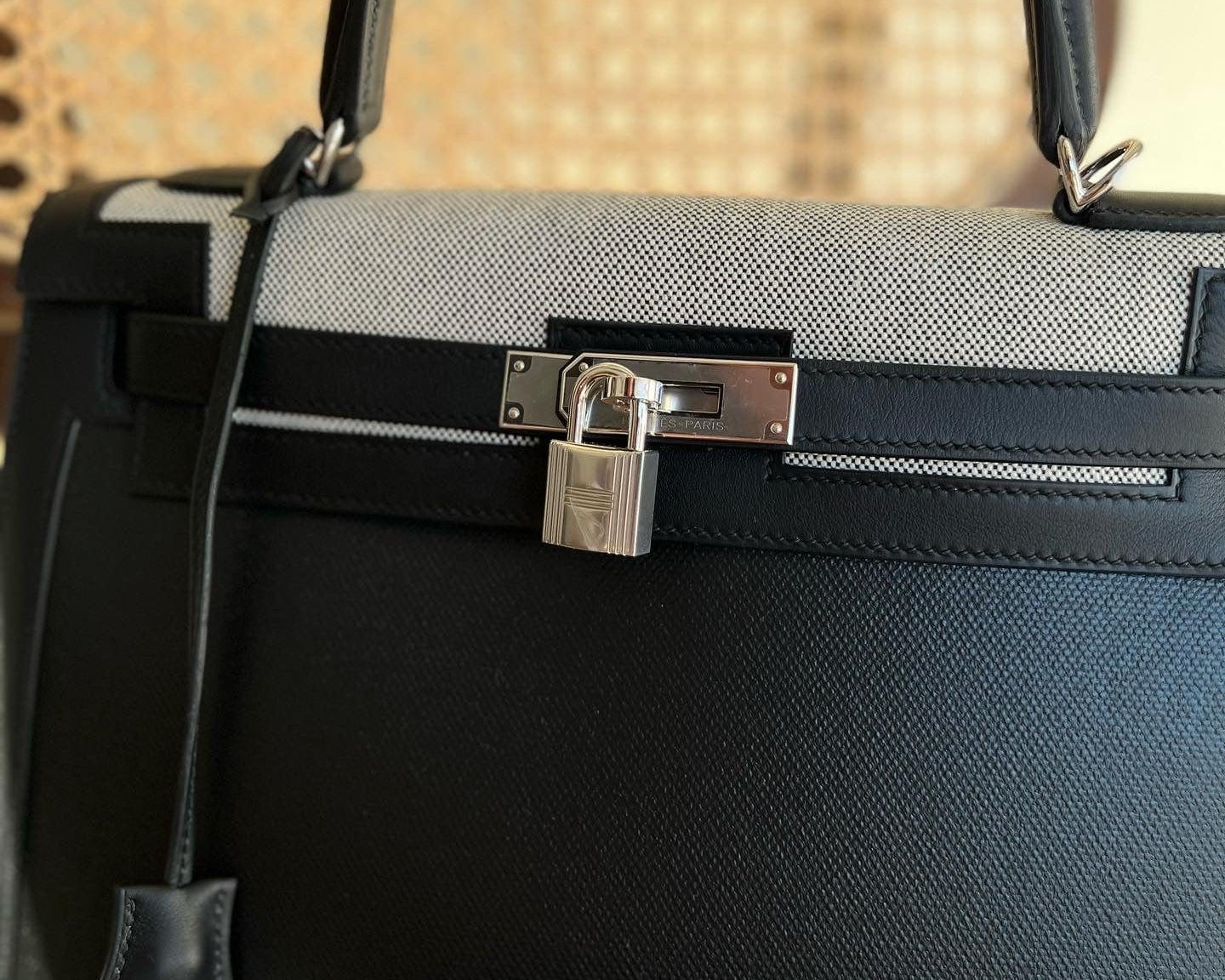 Hermes Handbag Kelly 32 Veau Swift Leather Toile Berline Palladium Plated Hardware 2019 D -Knockoff
