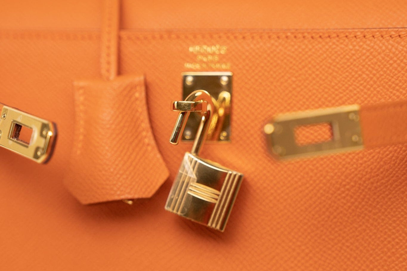 Hermes Handbag Kelly Sellier 25 Orange Veau Epsom Leather Gold Plated R Stamp -Knockoff
