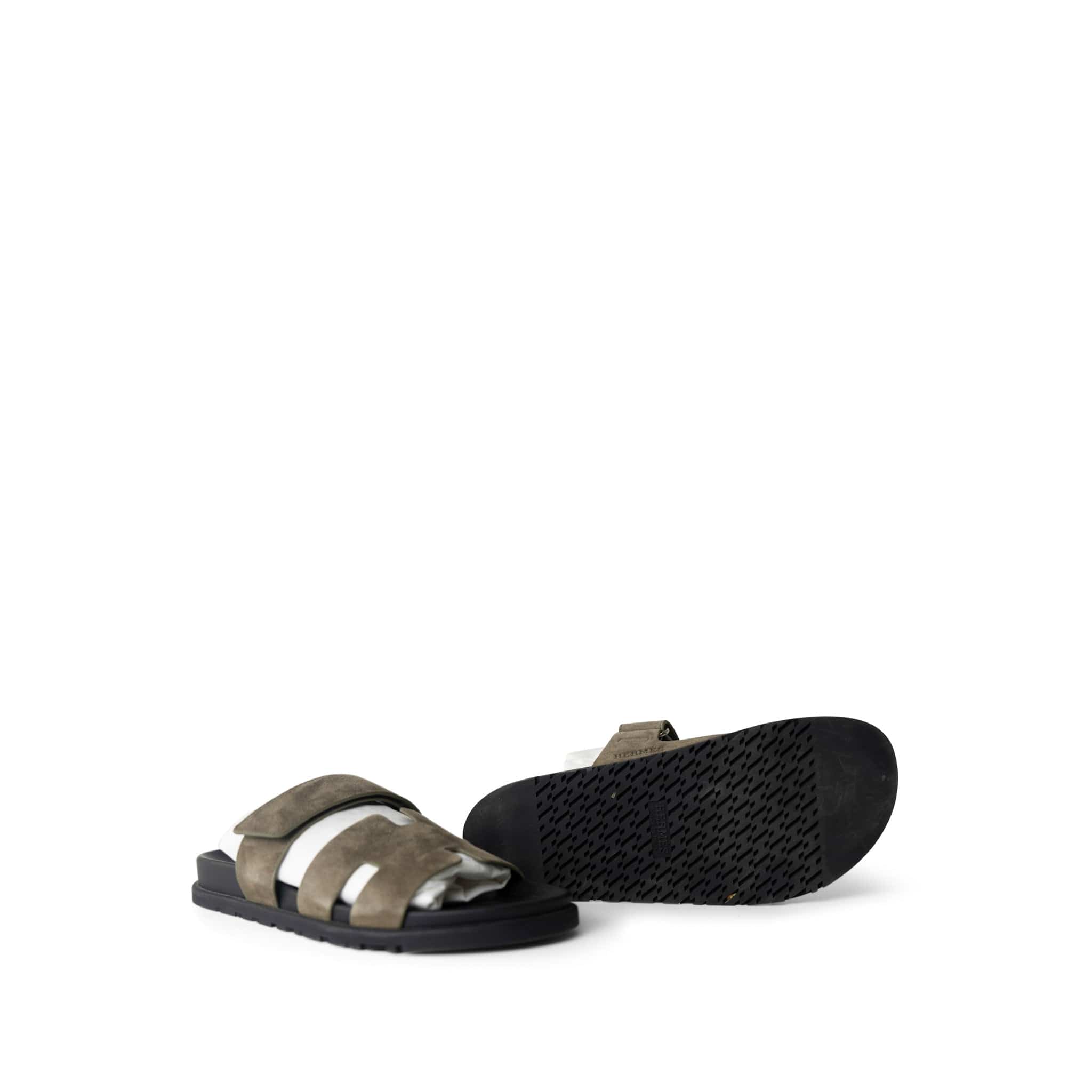 Hermes Sandals Chypre Sandals Toundra Suede / Black (Size 41) -Knockoff
