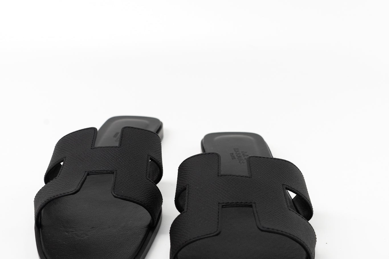 Hermes Sandals Hermès Veau Epson Oran Sandals Black/ Noir 38 -Knockoff
