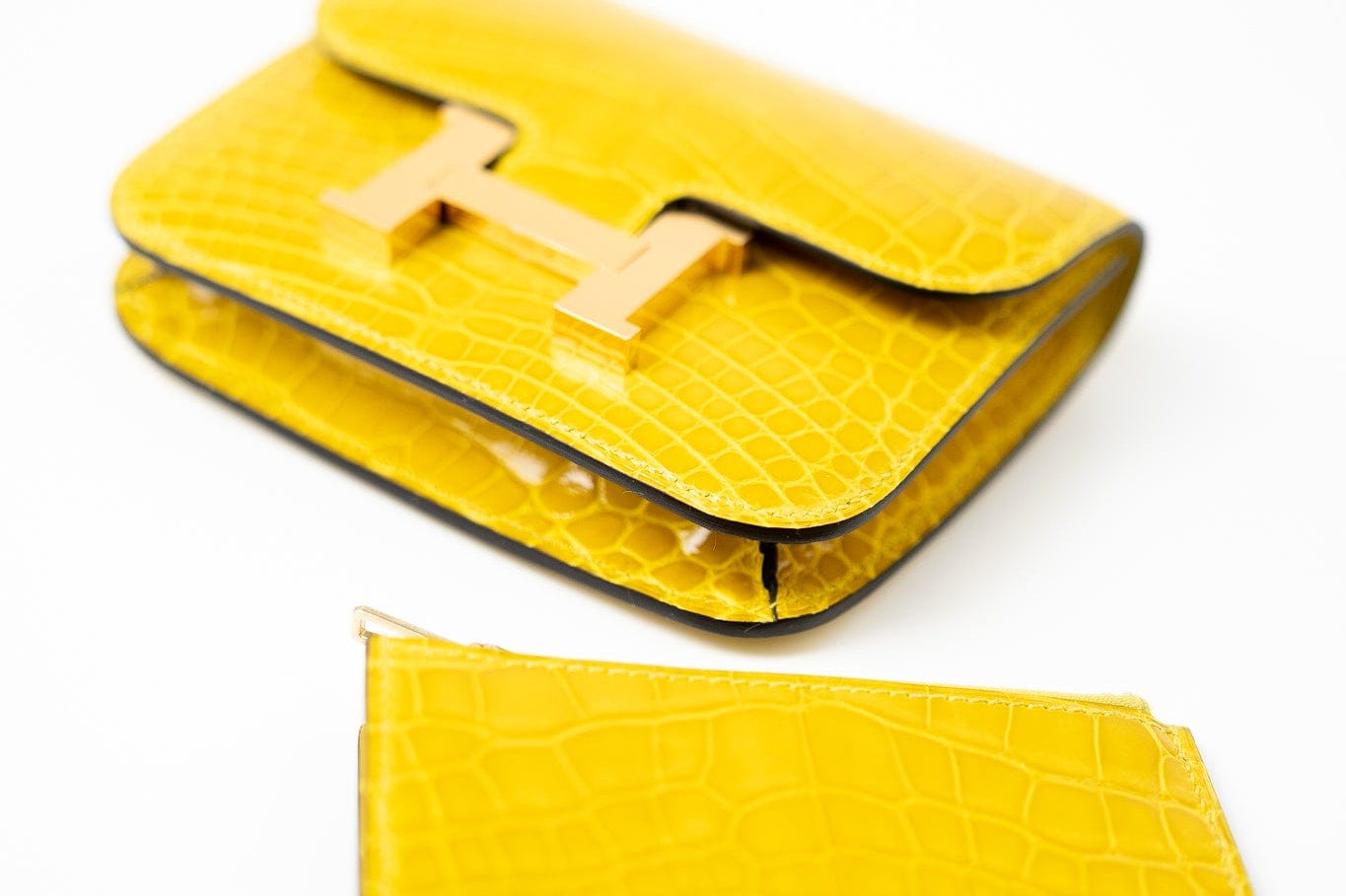 Hermes Wallet Yellow  Hermès Mimosa Alligator Mississippiensis Constance Slim Wallet -Knockoff
