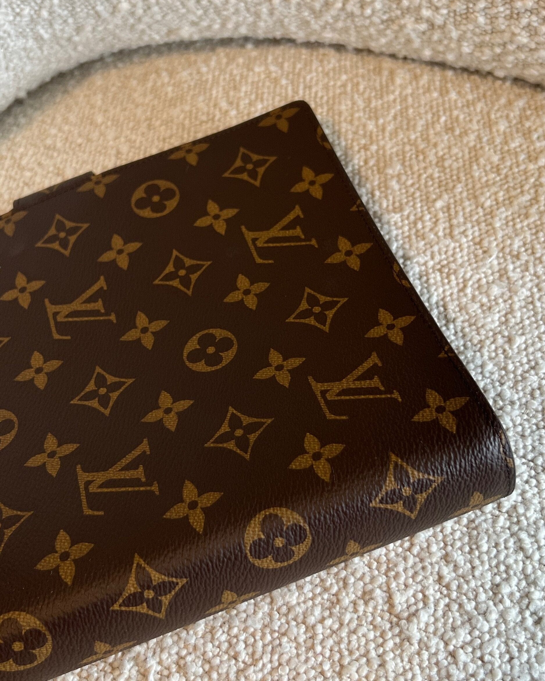 Louis Vuitton Agenda Cover Brown Louis Vuitton Monogram Large Ring Agenda Cover -Knockoff
