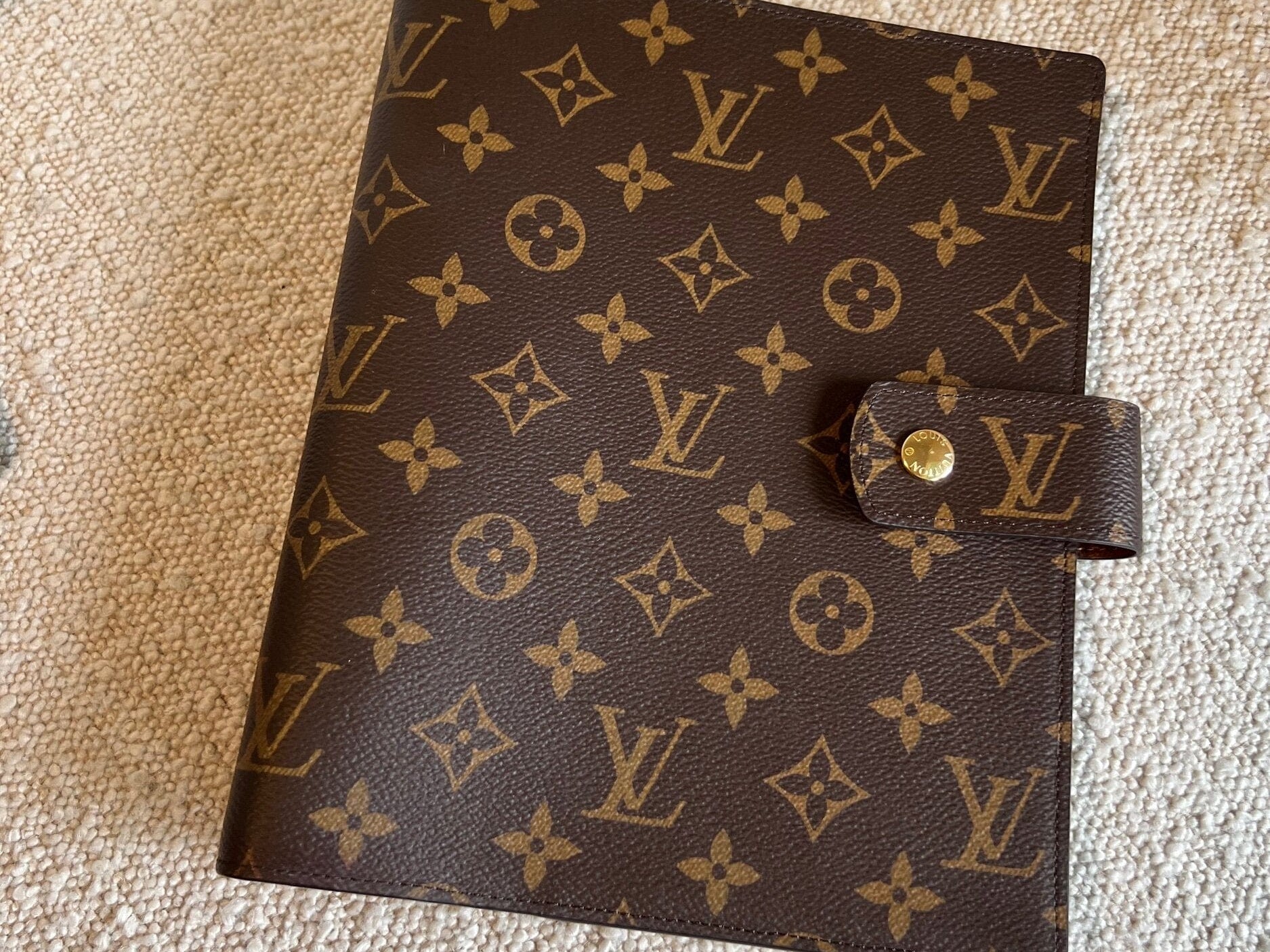 Louis Vuitton Agenda Cover Brown Louis Vuitton Monogram Large Ring Agenda Cover -Knockoff
