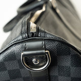 Louis Vuitton Duffle Bag Louis Vuitton Keepall 55 Bandouliere in Damier Graphite Canvas -Knockoff
