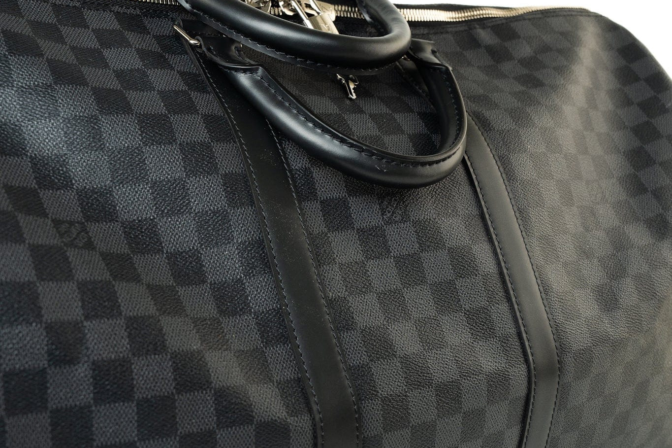 Louis Vuitton Duffle Bag Louis Vuitton Keepall 55 Bandouliere in Damier Graphite Canvas -Knockoff
