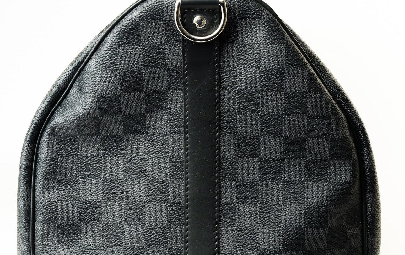 Louis Vuitton Duffle Bag Louis Vuitton Keepall 55 Bandouliere in Damier Graphite Canvas -Knockoff
