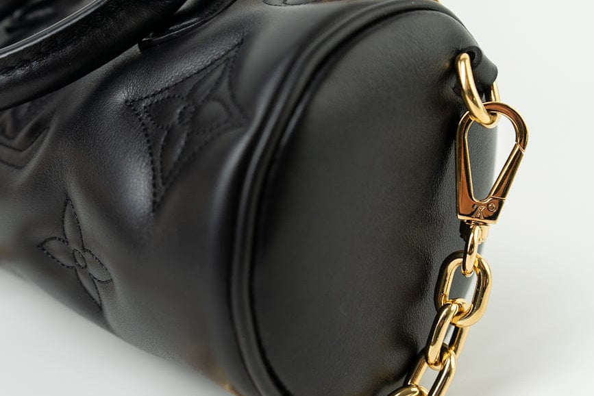 Louis Vuitton Handbag Black Louis Vuitton Black Monogram Calfskin Leather Papillon BB Bag -Knockoff
