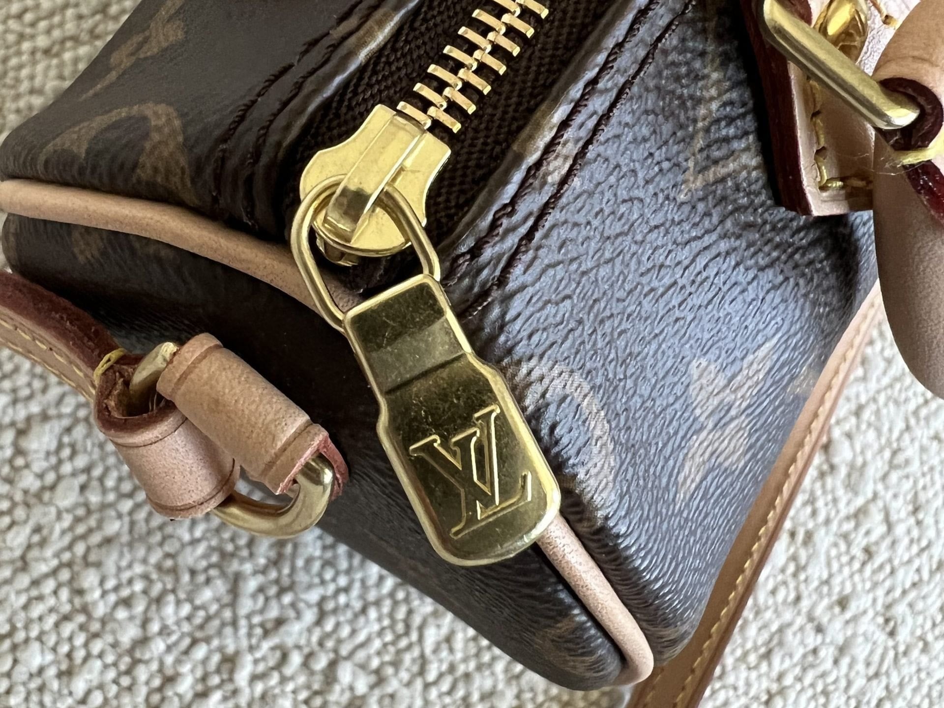 Louis Vuitton Handbag LOUIS VUITTON Monogram Nano Speedy -Knockoff
