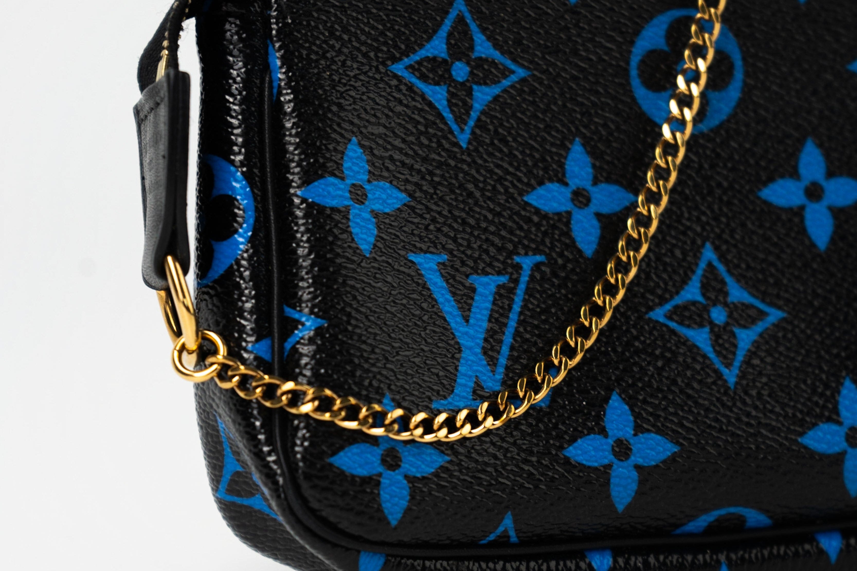 Louis Vuitton Pouch Purse Louis Vuitton Black & Blue Monogram Canvas Mini Pochette -Knockoff
