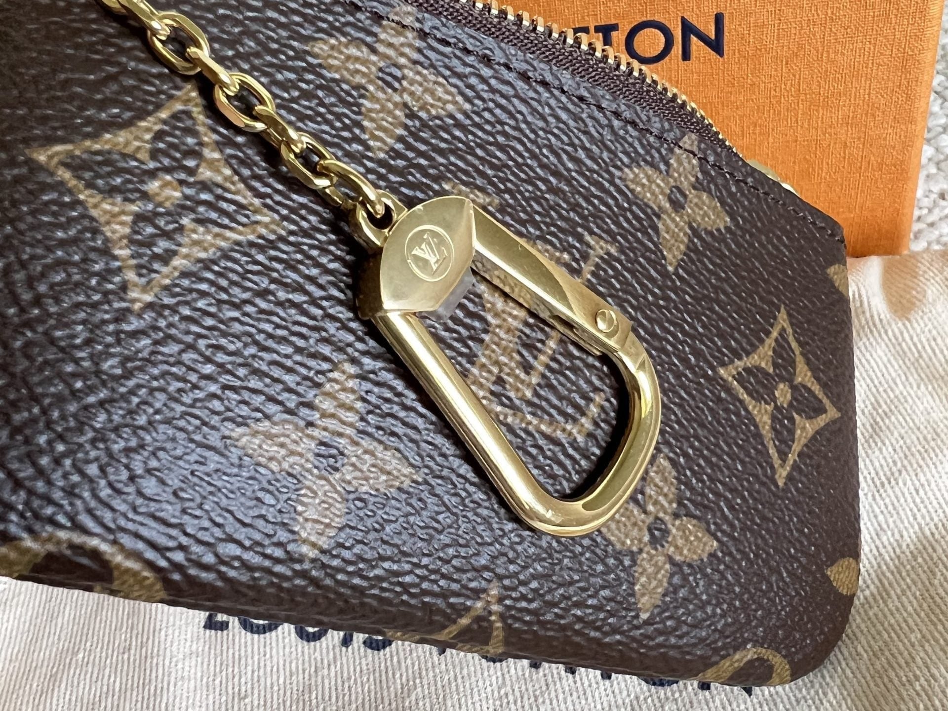 Louis Vuitton Pouch Purse Louis Vuitton  Zipped Coin Purse -Knockoff
