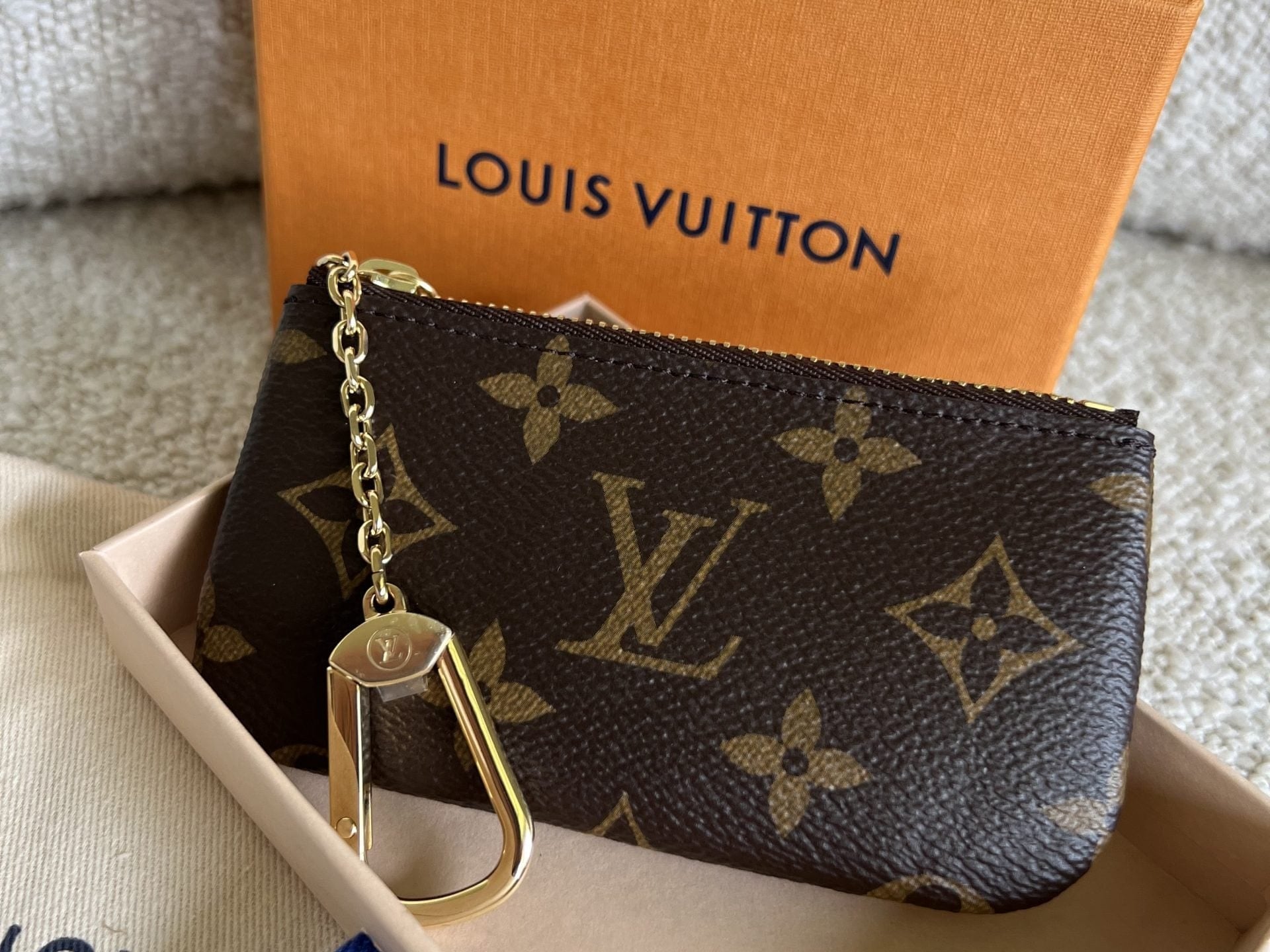 Louis Vuitton Pouch Purse Louis Vuitton  Zipped Coin Purse -Knockoff
