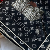 Louis Vuitton Shawl Black Louis Vuitton Double Face Shawl -Knockoff
