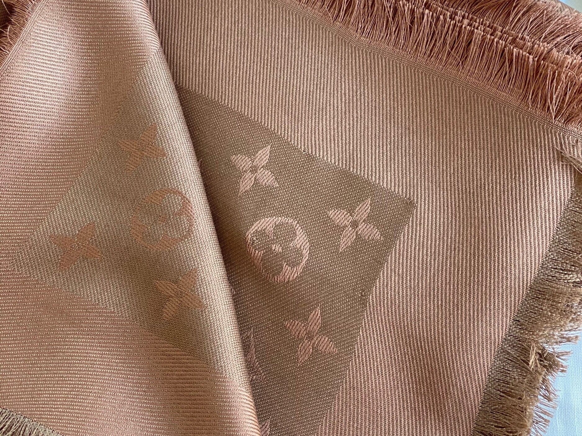 Louis Vuitton Shawl Brown Louis Vuitton Monogram Shawl Cappuccino (M75872) -Knockoff
