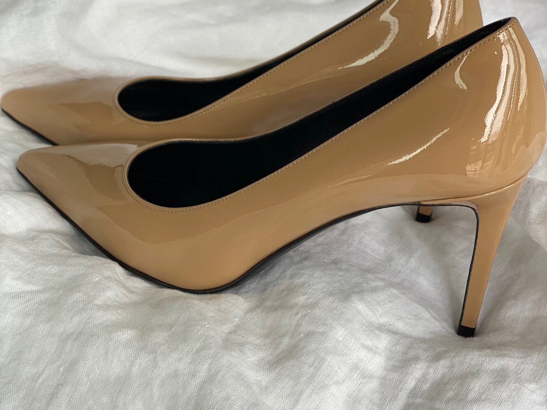 SAINT LAURENT Pumps Brown SAINT LAURENT Patent Classic Paris 105 Escarpin Pumps 38 Nude -Knockoff
