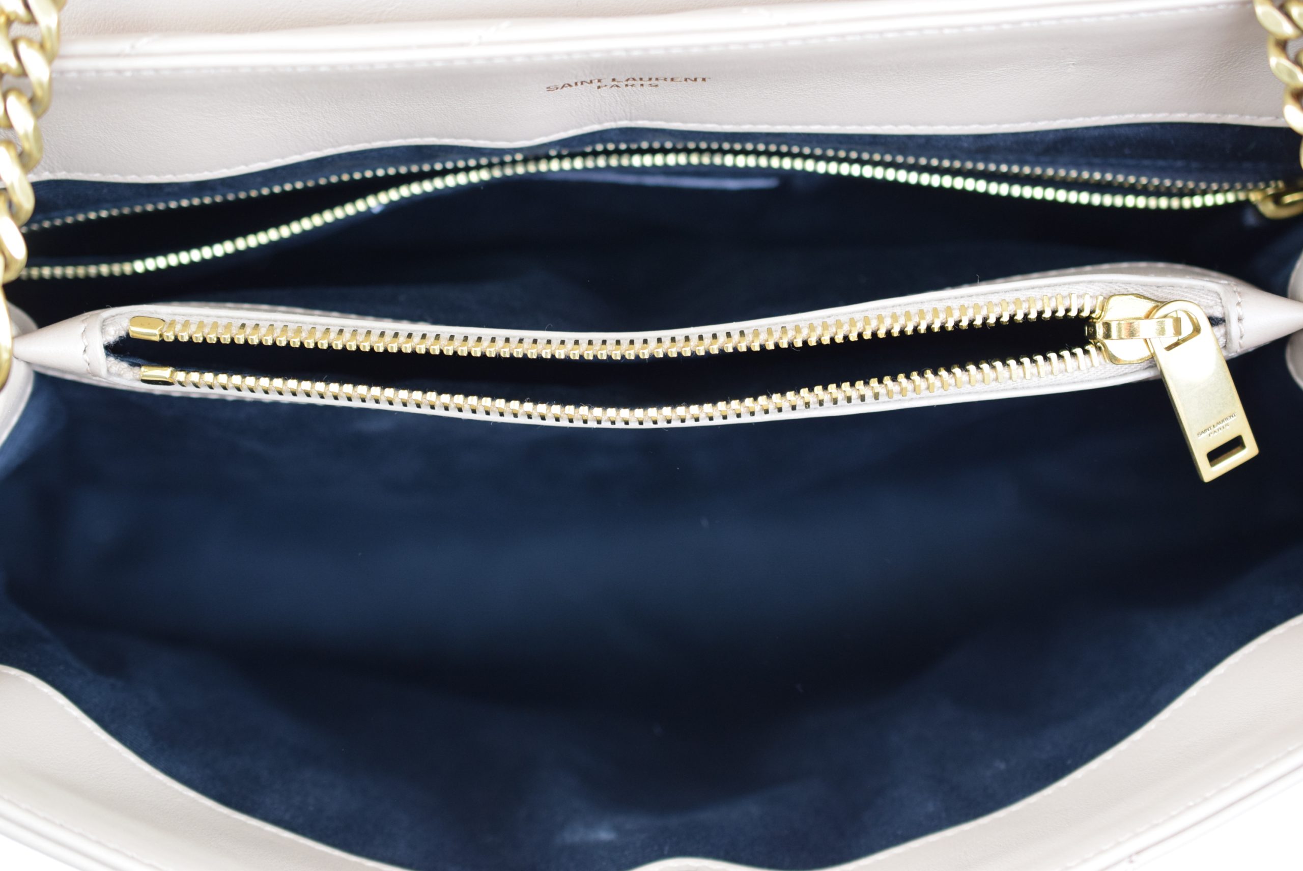 Saint Laurent Loulou Medium